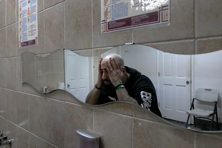 20f38abdc34d47f483659f0ad3e40c76