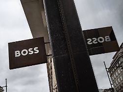 Konzern stoppt Aktienrückkauf : Großaktionär Frasers greift nach Mehrheit bei Hugo Boss