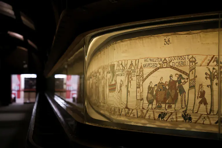 2025-08-31T085858Z_1191385726_RC2VGGAG5QUS_RTRMADP_3_BRITAIN-FRANCE-BAYEUX-TAPESTRY