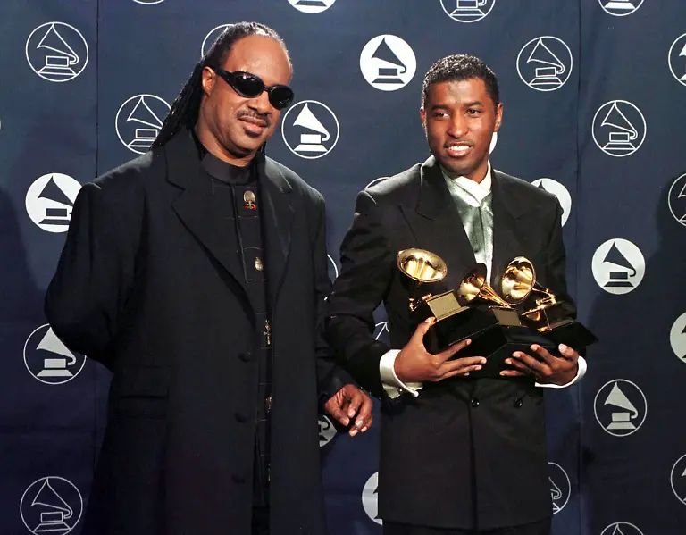1997-02-27T120000Z-899552343-PBEAHUMKPEA-RTRMADP-3-GRAMMY-AWARDS