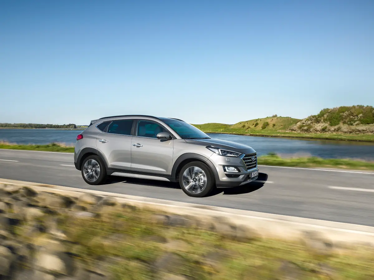 hyundai-tucson-july2018-01-exterior
