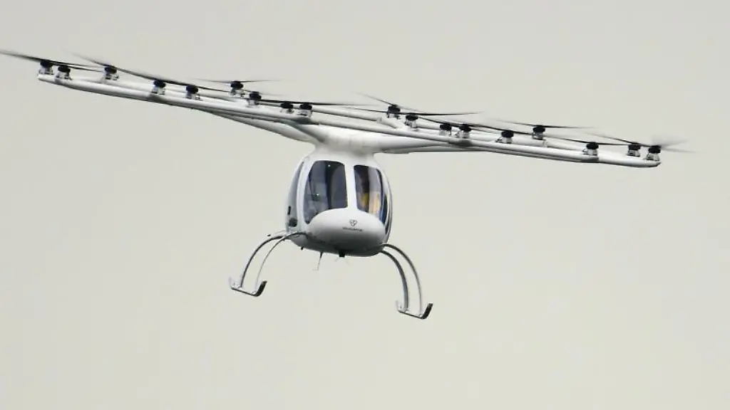 Ein-deutsches-Flugtaxi-startet-zum-bemannten-Testflug