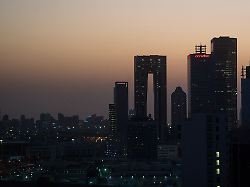Bild: Keine US-Attacken in dieser Nacht: Iran greift wieder Ziele in Kuwait an