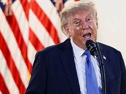 Umfragewerte bleiben miserabel: Trump steigt in den US-Zwischenwahlkampf ein
