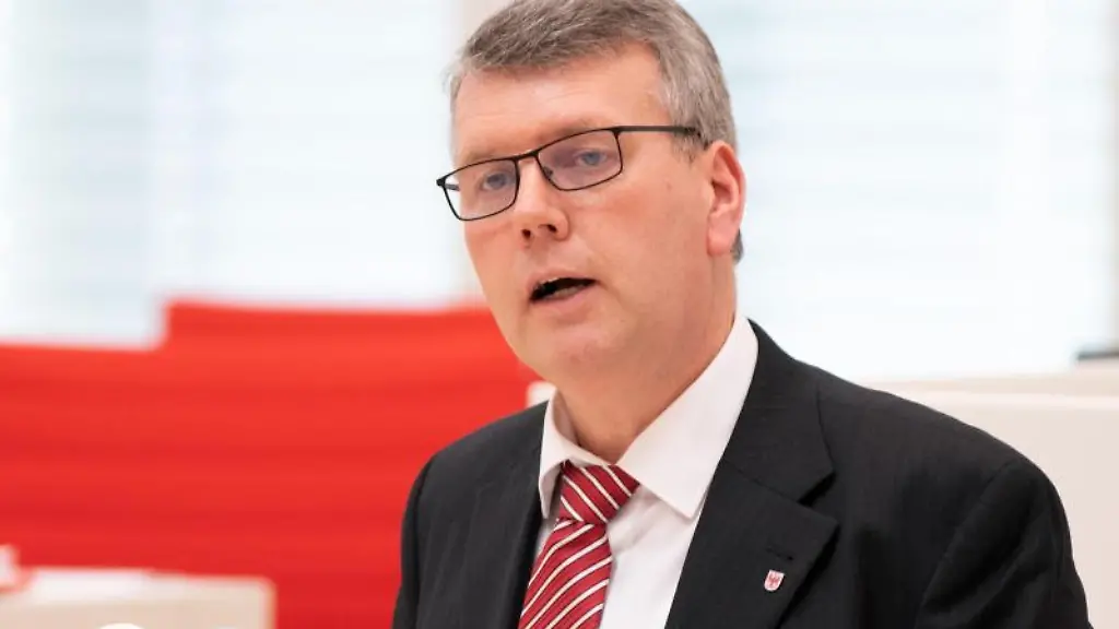 Matthias-Stefke-Landtagsabgeordneter-der-Freien-Waehler-in-Brandenburg