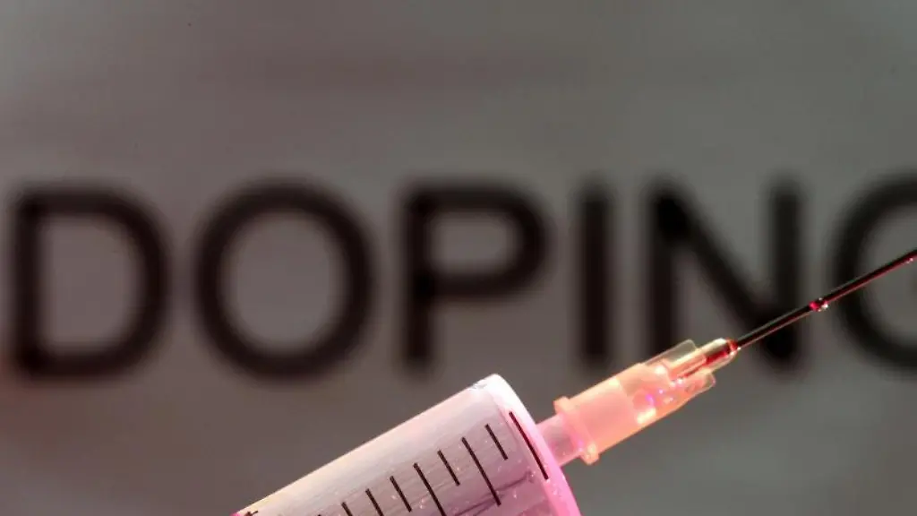 Eine-Spritze-vor-dem-Wort-Doping