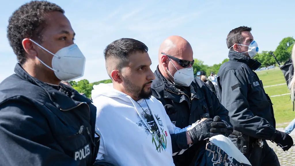 db27f1fe2494d8812bd6e20f09c99d09