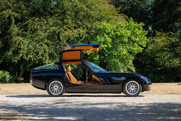 001_Bristol_Fighter_-_side