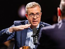 CDU-Spitzenkandidat in Berlin: Stefan Evers: Friedrich Merz hat einen Fehler gemacht
