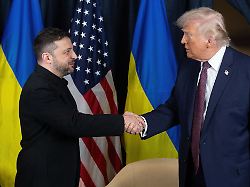 US-Gesandte erstmals in Kiew: Trump verspricht Selenskyj: "Wir haben eine Idee für Frieden"