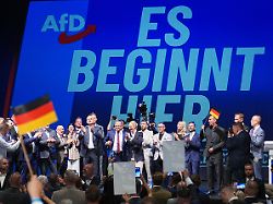 "Überhaupt kein Widerspruch": Siegmund ziert sich, Chrupalla und Weidel machen Druck