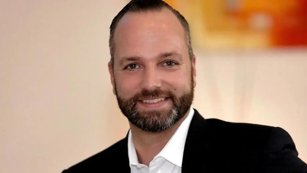 Der-Hauptgeschaeftsfuehrer-des-Hotel-und-Gaststaettenverbandes-Dehoga-Hessen-Julius-Wagner