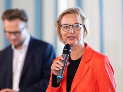 Neuer Name in Brombeer-Koalition : Thüringer BSW-Fraktion zerfällt - Ex-Mitglieder formieren sich neu