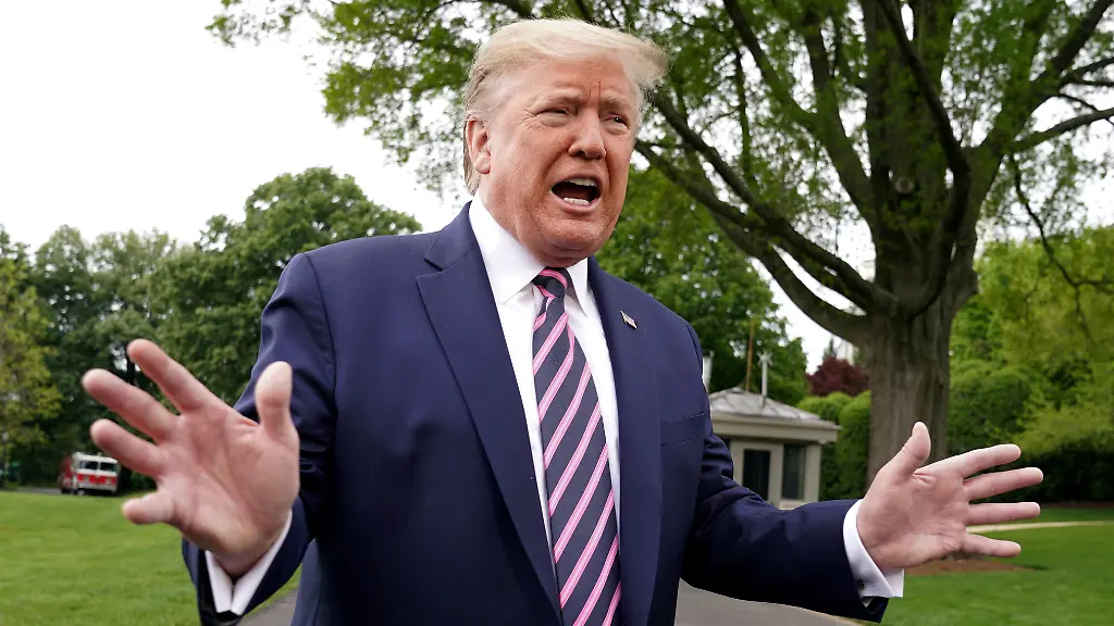 2020-05-05T000000Z-1551251503-RC2EIG9DV631-RTRMADP-3-HEALTH-CORONAVIRUS-USA