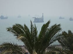 Explosionen vor Öl-Insel Charg: US-Militär greift iranische Tanker an