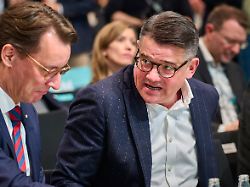 Auch Söder gegen Wüsts Idee: Hessens Ministerpräsident Rhein lehnt AfD-Verbotsprüfung ab