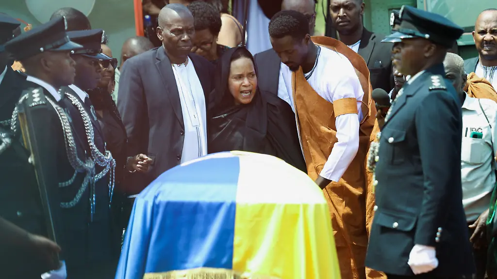 2026-09-04T140951Z_1404225811_RC2ECNAXMVO2_RTRMADP_3_UGANDA-KING