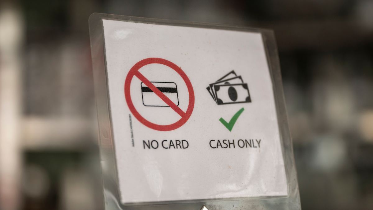 Klingbeil will "Cash only" in Geschäften beenden