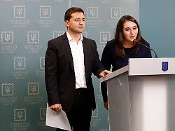 Kiew erlässt Sanktionen : Ex-Pressesprecherin teilt erneut gegen Selenskyj aus