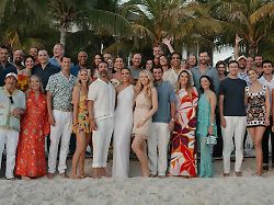 Heikler Zugang zu Trump-Familie?: Putin-naher Oligarch finanziert Luxushochzeit von Trump Jr.