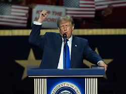 Trump minimal im Aufwind: US-Demokraten ziehen Republikanern in Umfragen davon