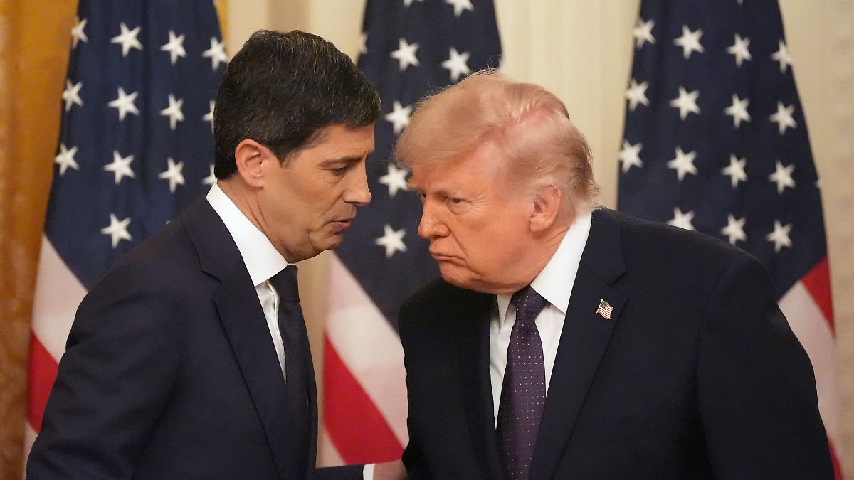 Fed vor riskanter Entscheidung: Warsh und Trump steuern auf Kollision zu - n-tv.de