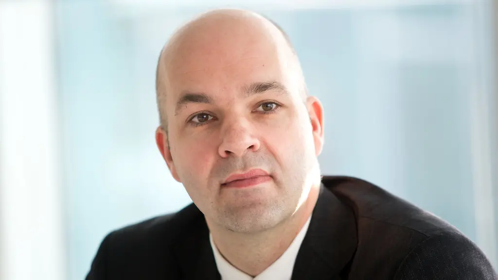 a2a45d840713870f8751c6fb83a0b456