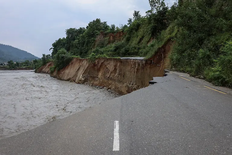 2026-09-09T230351Z_503728744_RC2JDNA2Z66W_RTRMADP_3_NEPAL-FLOODS-PICTURES
