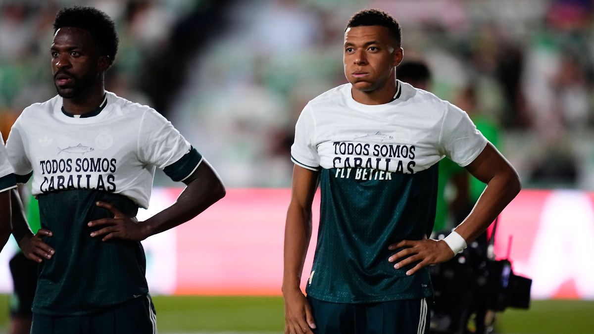 Photo: n-tv.de Kylian Mbappé Hits Back at Criticism Over Migrant Solidarity T-Shirt in Ceuta Controversy