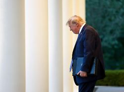 Bild: Ex-Polizist wird kein Leiter: Trump macht überraschenden Rückzieher bei ICE-Personalie