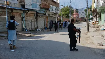 epi_1076708849_DPA AP_yso64m6yi3-v1-ax-ms6144.jpeg_Pakistan Mosque Bomb