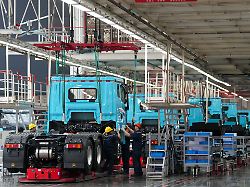 Billiger, elektrisch, bereit: Chinas Lkw-Hersteller nehmen Europa ins Visier