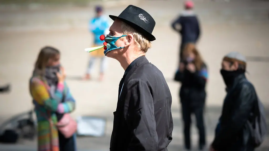 239d09ff4a92553547324d2f12d52da3