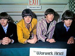 "George vermisse ich": Ringo Starr: Beatles-Reunion möglich, "wenn wir alle noch da wären"
