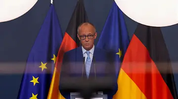 epi_1077735213_REUTERSFOTO_2026-09-20T162731Z 1147174054 RC24NNAYBA96 RTRMADP 3 GERMANY-ELECTION-BERLIN-MERZ.JPG_German Chancellor Fr
