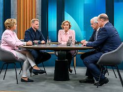 Epochale Union-Pleite bei Miosga: Merz extrem unter Druck: Die größte Krise der CDU jemals