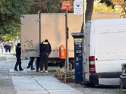 Sondereinheiten im Einsatz: Mehrere Festnahmen bei Razzia gegen Schusswaffengewalt in Berlin