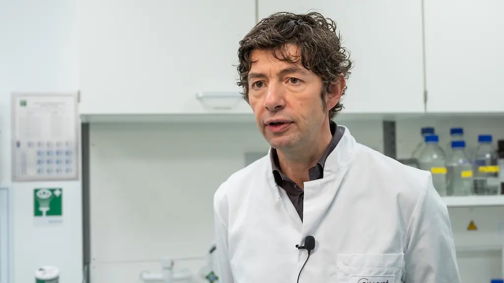 79aa5149724a7cc430e504d8bbf33843