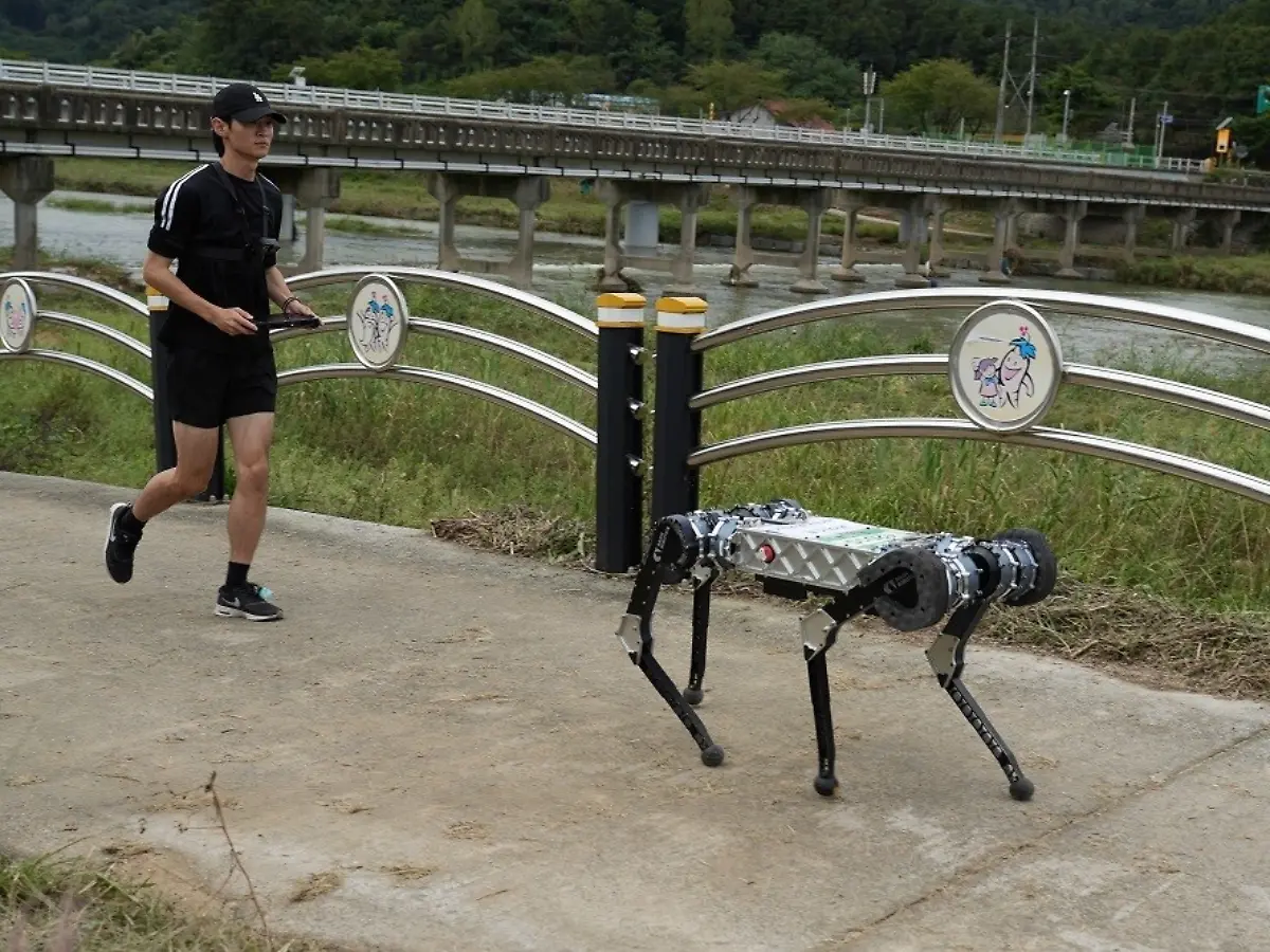 Mit nur einer Akkuladung: Roboter meistert erstmals echten Marathon
