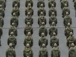 Seoul bedauert Selenskyjs Worte: Ukraine übergibt zwei nordkoreanische Soldaten an Südkorea