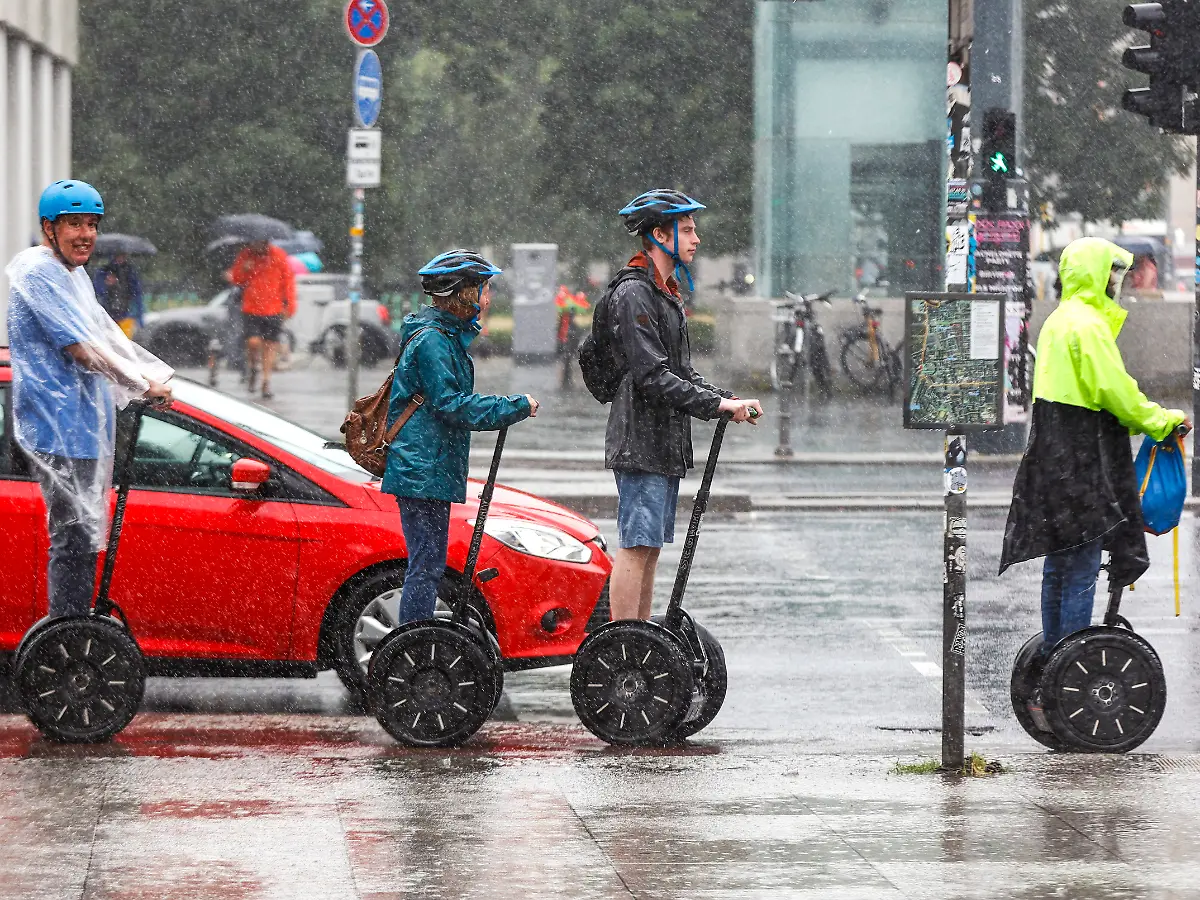 Der uncoole Wegbereiter: Segway scheitert und prägt doch die Städte