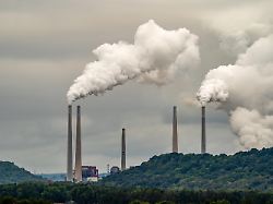 Mega-Emissionen mit Folgen: Studie: Größte CO2-Konzerne prägen Klima für Jahrhunderte