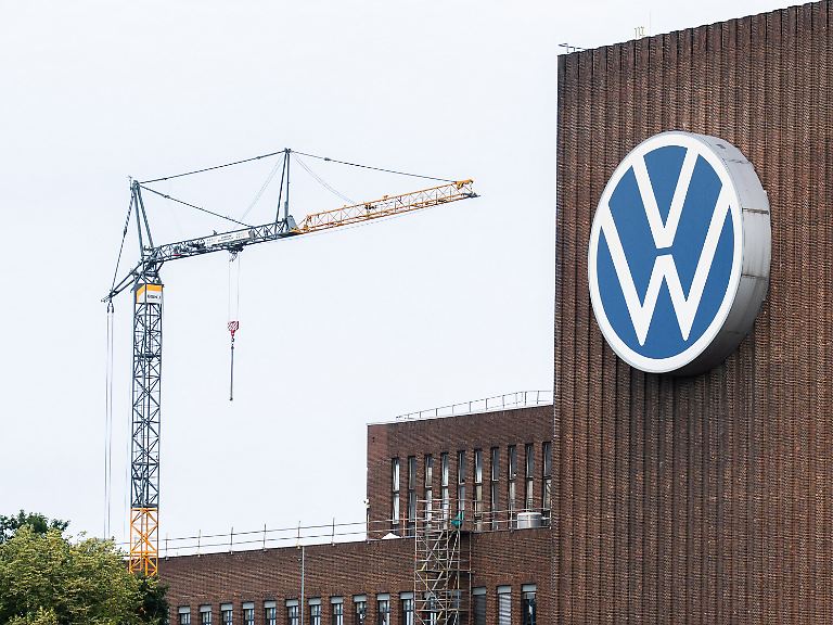 Volkswagen a Audi svolávají více než dva miliony aut