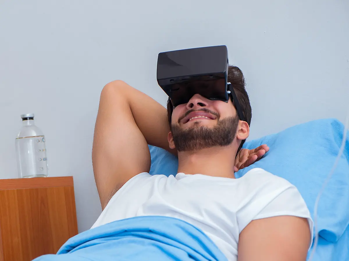 Effekt nach 15 Minuten messbar: Wieso Patienten in der Notaufnahme VR-Brillen tragen sollten
