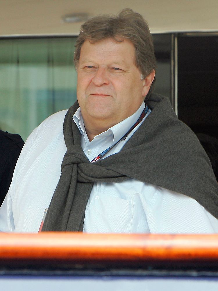 Norbert Haugs Vorschlag, die Budgetgrenze später einzuführen, stieß bei einem Treffen der verbliebenen neun FOTA-Teams auf Zustimmung.