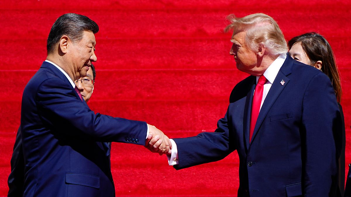Dreiertreffen mit Putin?: Xi lädt Trump zu Gegenbesuch nach China ein - n-tv.de