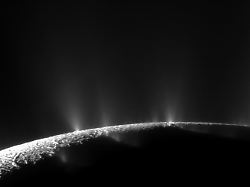 Epi 1080506674 DPA%20BF Kuxpb256uv V1 Ax Ms6144.jpeg Saturnmond%20Enceladus