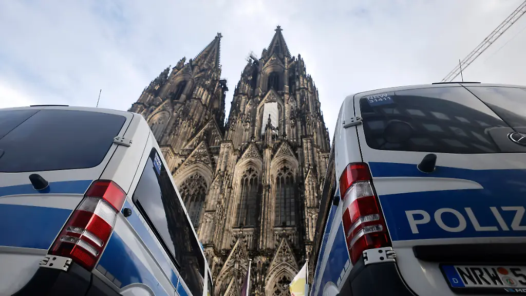 Mordkommission ermittelt: 37-Jähriger in Köln nach Schlägerei und Schuss schwer verlettt