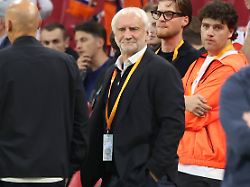 "Extreme Positionen": Völler sorgt sich wegen AfD und kritisiert FIFA-Boss Infantino