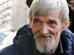 Verdacht auf Schlaganfall: Inhaftierter russischer Menschenrechtler Dmitrijew ist offenbar schwer krank